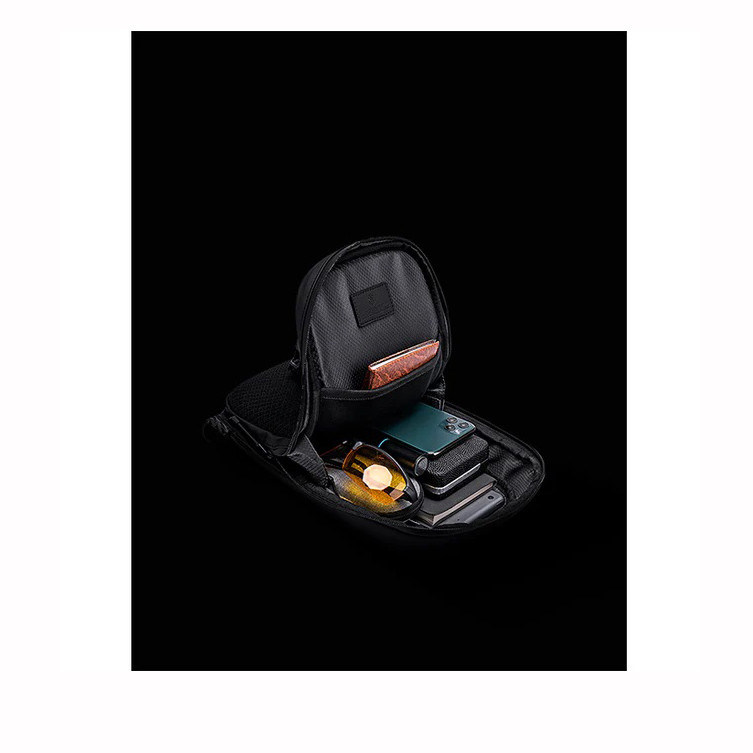کیف کراس بادی آرتیک هانتر مدل XB00126 ضدسرقت - تصویر 4
