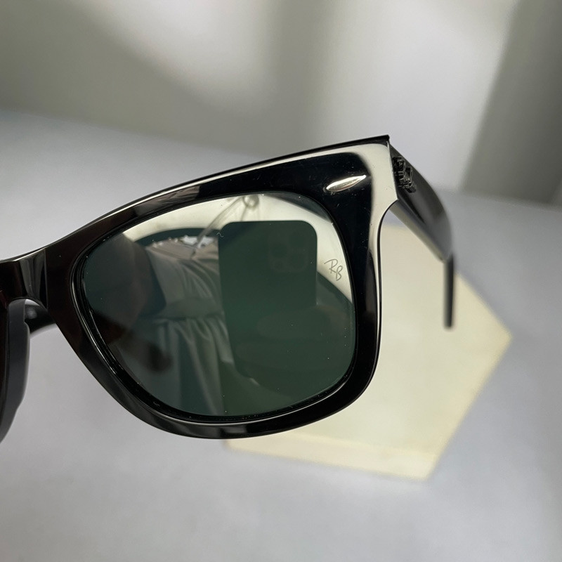 عینک آفتابی ویفرر کلاسیک مدل Rb214 901a - تصویر 4