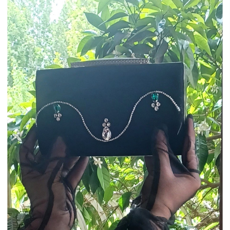 کیف مجلسی زنانه جواهردوزی شده با پارچه مخمل ترک - تصویر 8