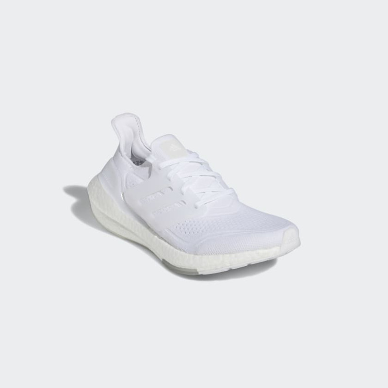 کفش دویدن زنانه آدیداس مدل ULTRABOOST FY0403 سبک و منعطف - تصویر 5