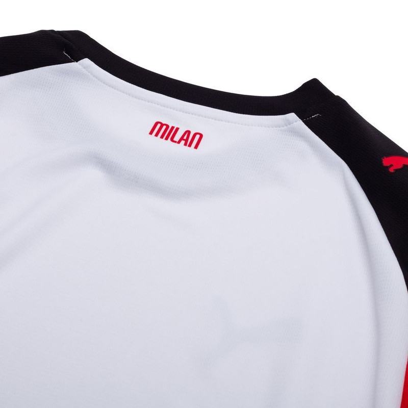 ست تی‌شرت و شلوارک ورزشی مردانه میلان Away 2026 - تصویر 4
