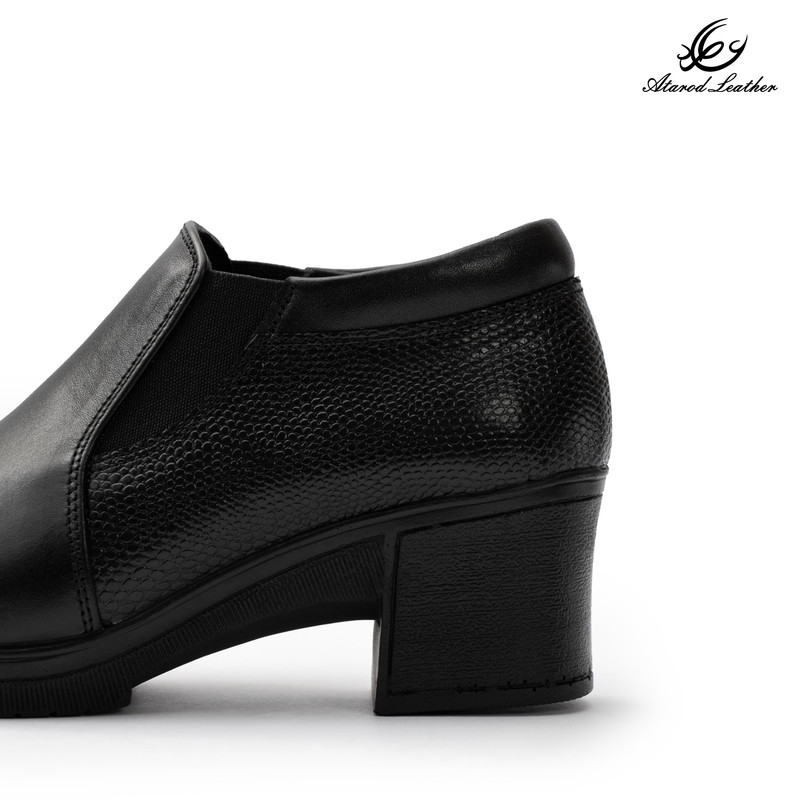 کفش پاشنه‌دار زنانه چرم طبیعی عطارد مدل SH370 - تصویر 10