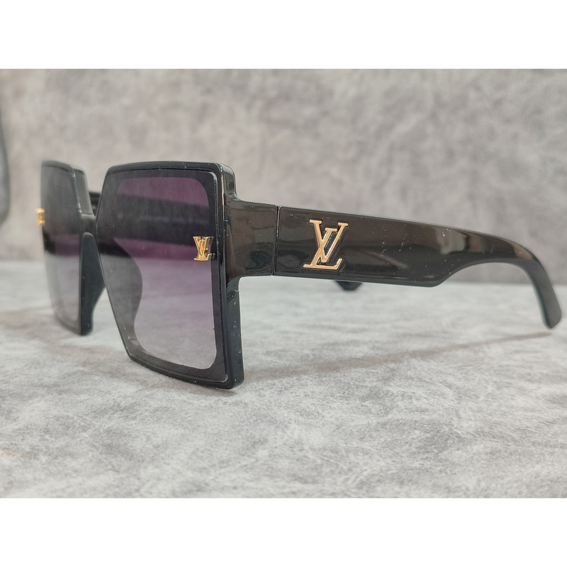 عینک آفتابی زنانه فریم مربعی کائوچو UV400 کد 37 - تصویر 10