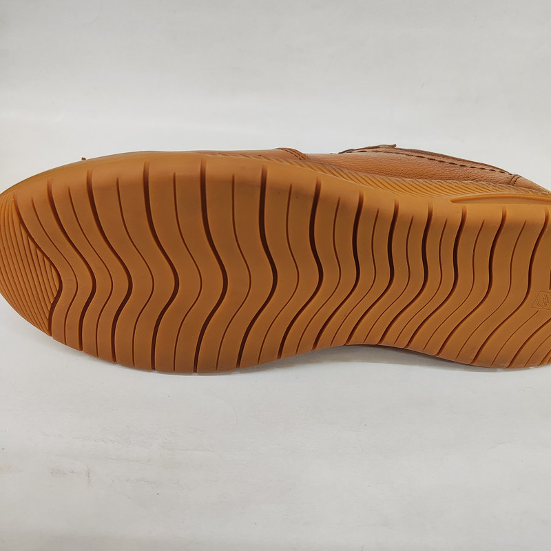 کفش روزمره مردانه مدل ۲۰۲۶ چرم طبیعی باکیفیت - تصویر 6