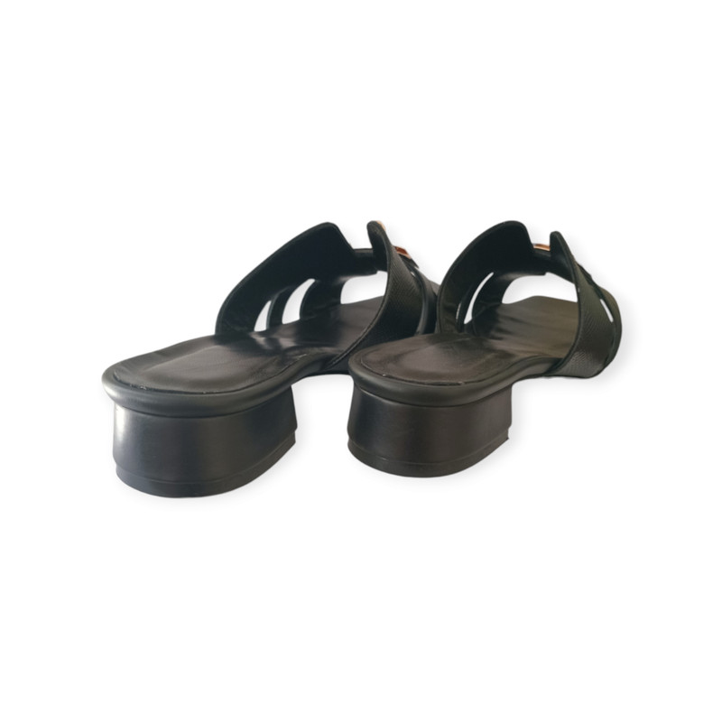 صندل زنانه مدل SE2528 چرم طبیعی گاوی زیره میکرو لایت - تصویر 2