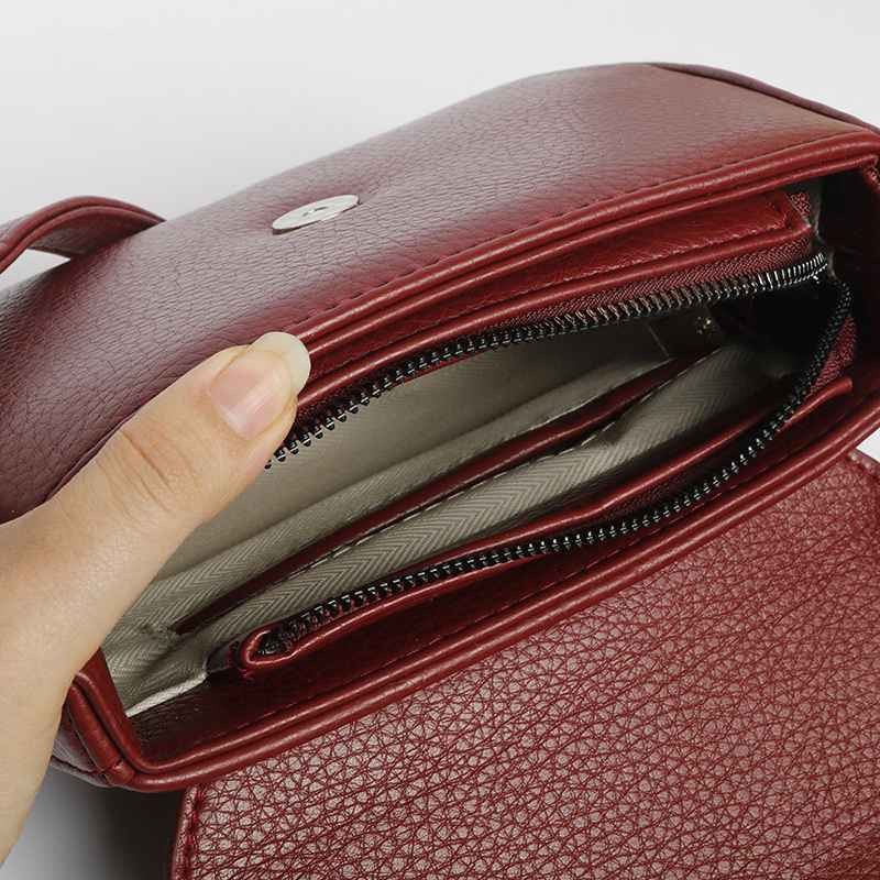 کیف دوشی زنانه مدل مینیمال آوا با سه رنگ متنوع - تصویر 7