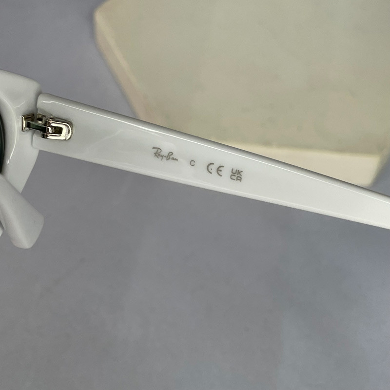 عینک آفتابی بیضی زنانه مدل RB 4457 - تصویر 3