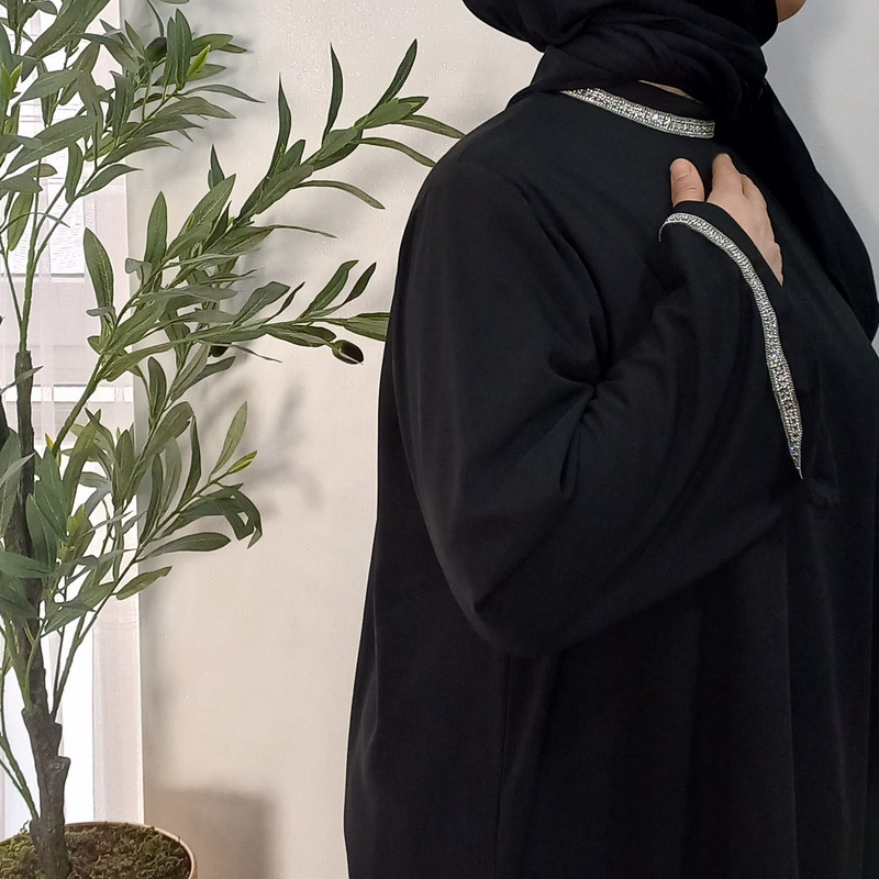 مانتو عبایی زنانه مدل مجلسی کد ۱۰۸ یقه ایستاده کرپ الیزه - تصویر 6