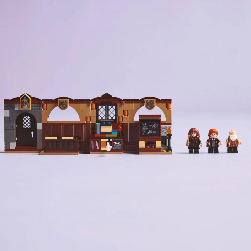 لگو Harry Potter مدل Hogwarts Castle: Charms Class - تصویر 12