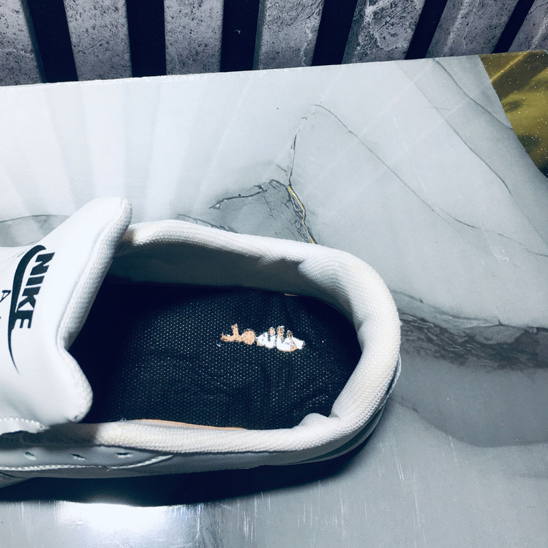کفش اسپرت ایر با طراحی ترند ۲۰۲۵ - تصویر 8