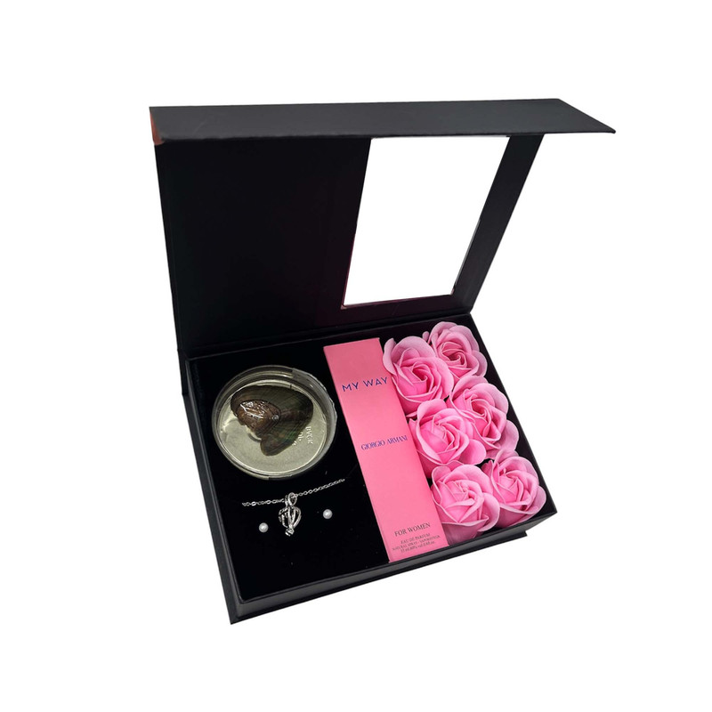 ست هدیه زنانه گردنبند مروارید، گوشواره، عطر ۳۵ میلی و گل صابونی در باکس